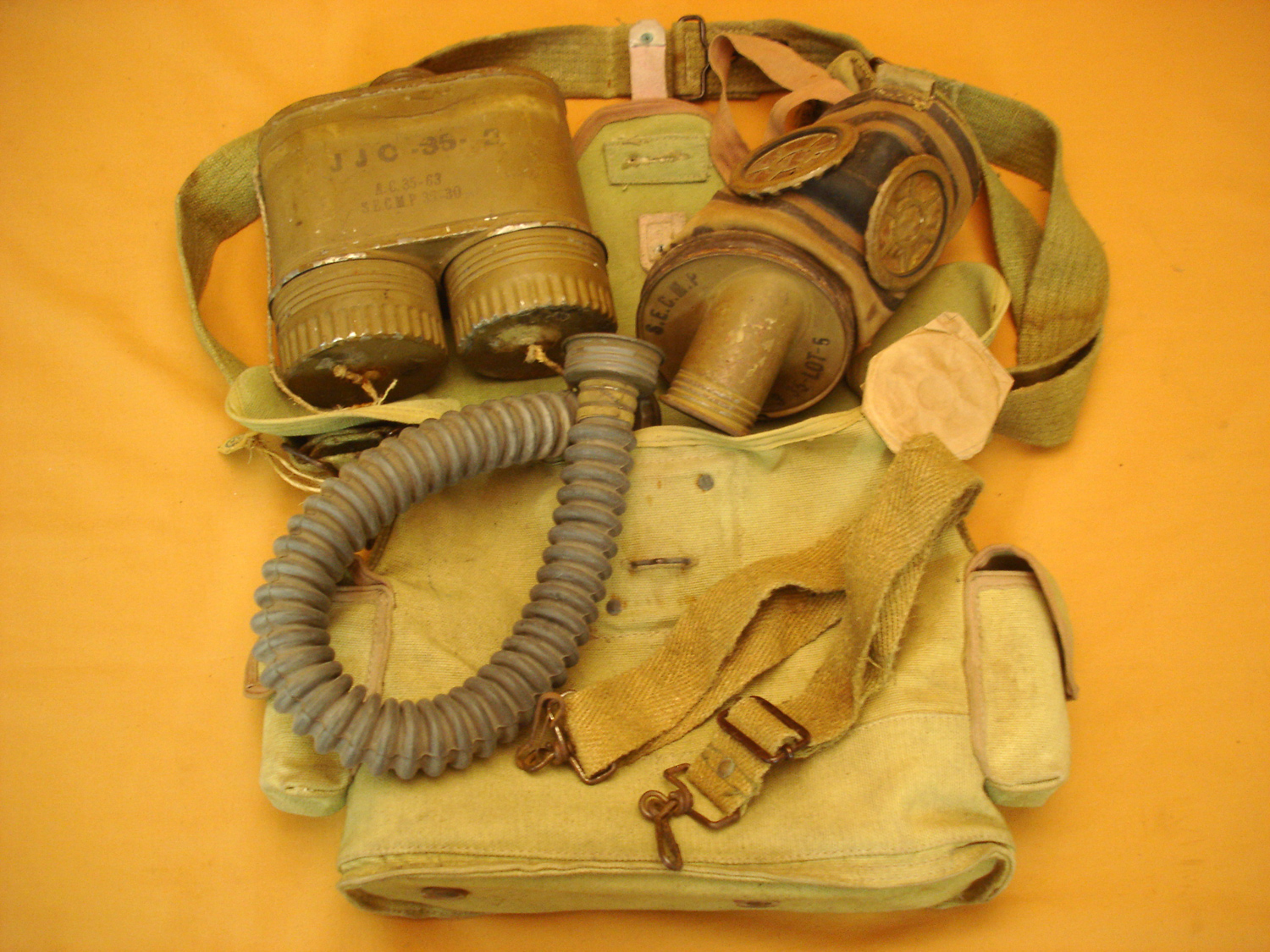 Masque à gaz ANP31, artillerie.
